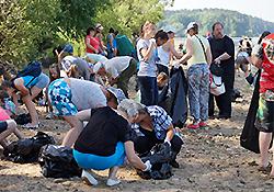 7 июня 2014 года состоялась ежегодная Акция «Чистый Берег» в городе Конаково